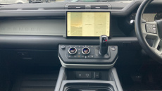 Land Rover Defender 2.0 P300 X-Dynamic HSE 110 5dr Auto Petrol Estate